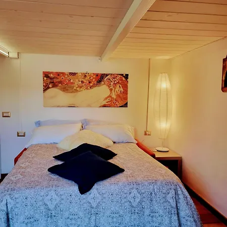 Laura Apartamento Florença